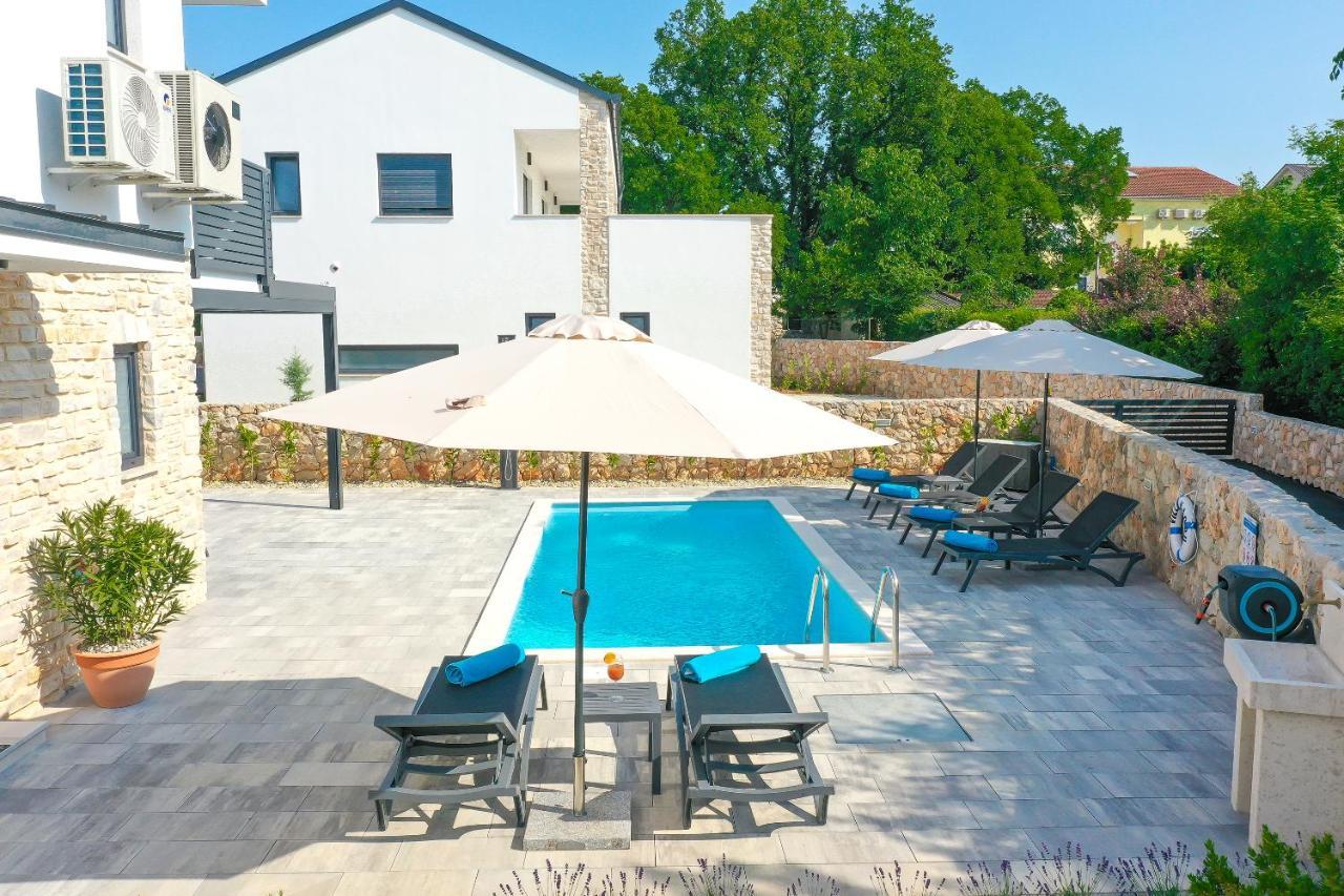 Villa Kaoru Brand New Villa With A Heated Swimming Pool Malinska Extérieur photo