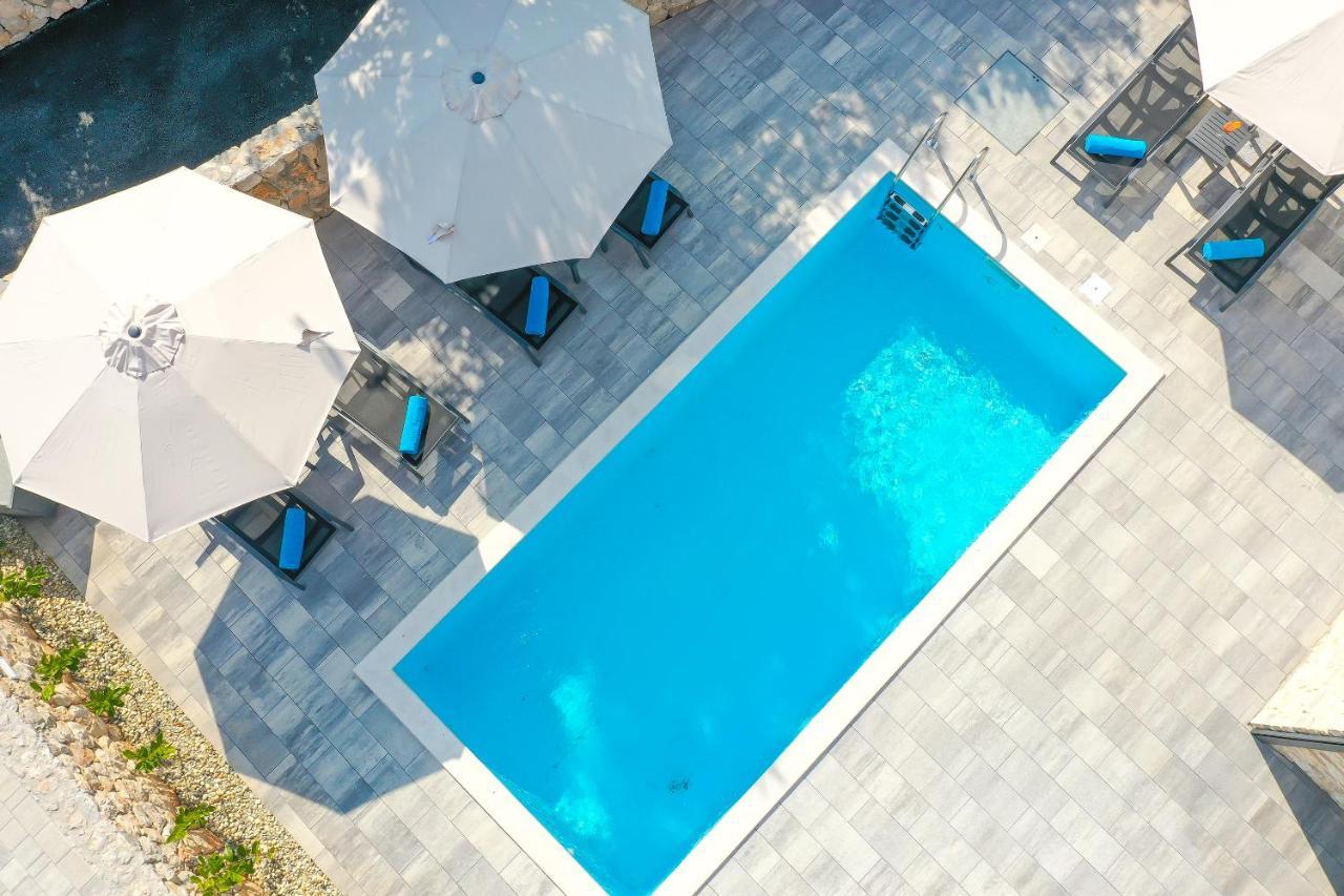 Villa Kaoru Brand New Villa With A Heated Swimming Pool Malinska Extérieur photo