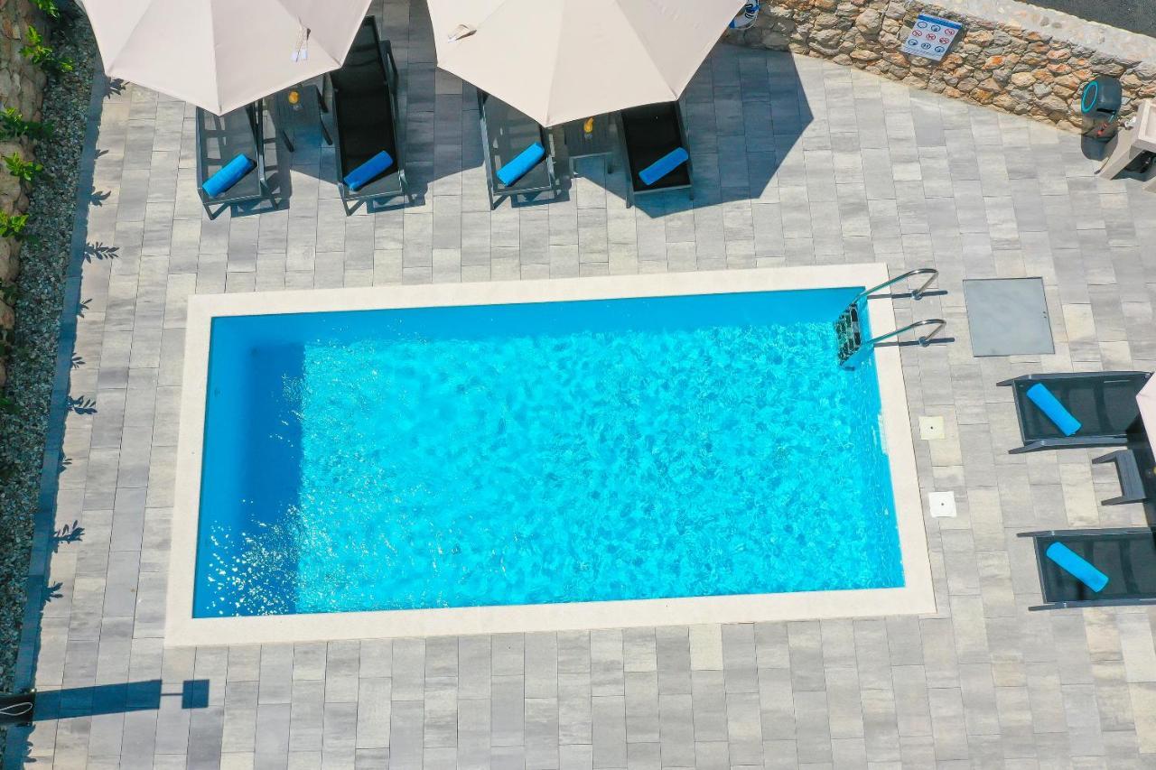 Villa Kaoru Brand New Villa With A Heated Swimming Pool Malinska Extérieur photo