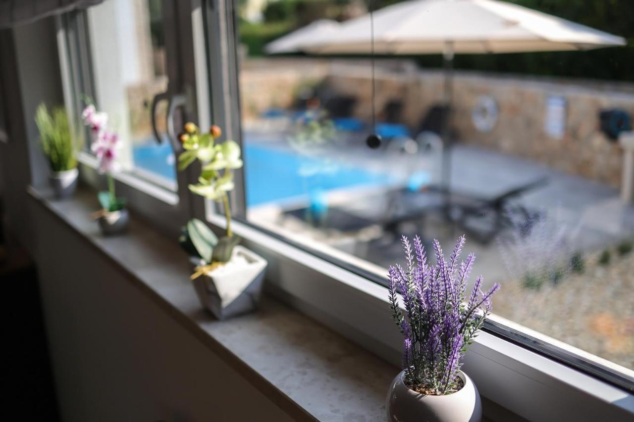 Villa Kaoru Brand New Villa With A Heated Swimming Pool Malinska Extérieur photo