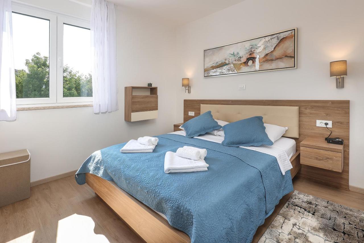 Villa Kaoru Brand New Villa With A Heated Swimming Pool Malinska Extérieur photo