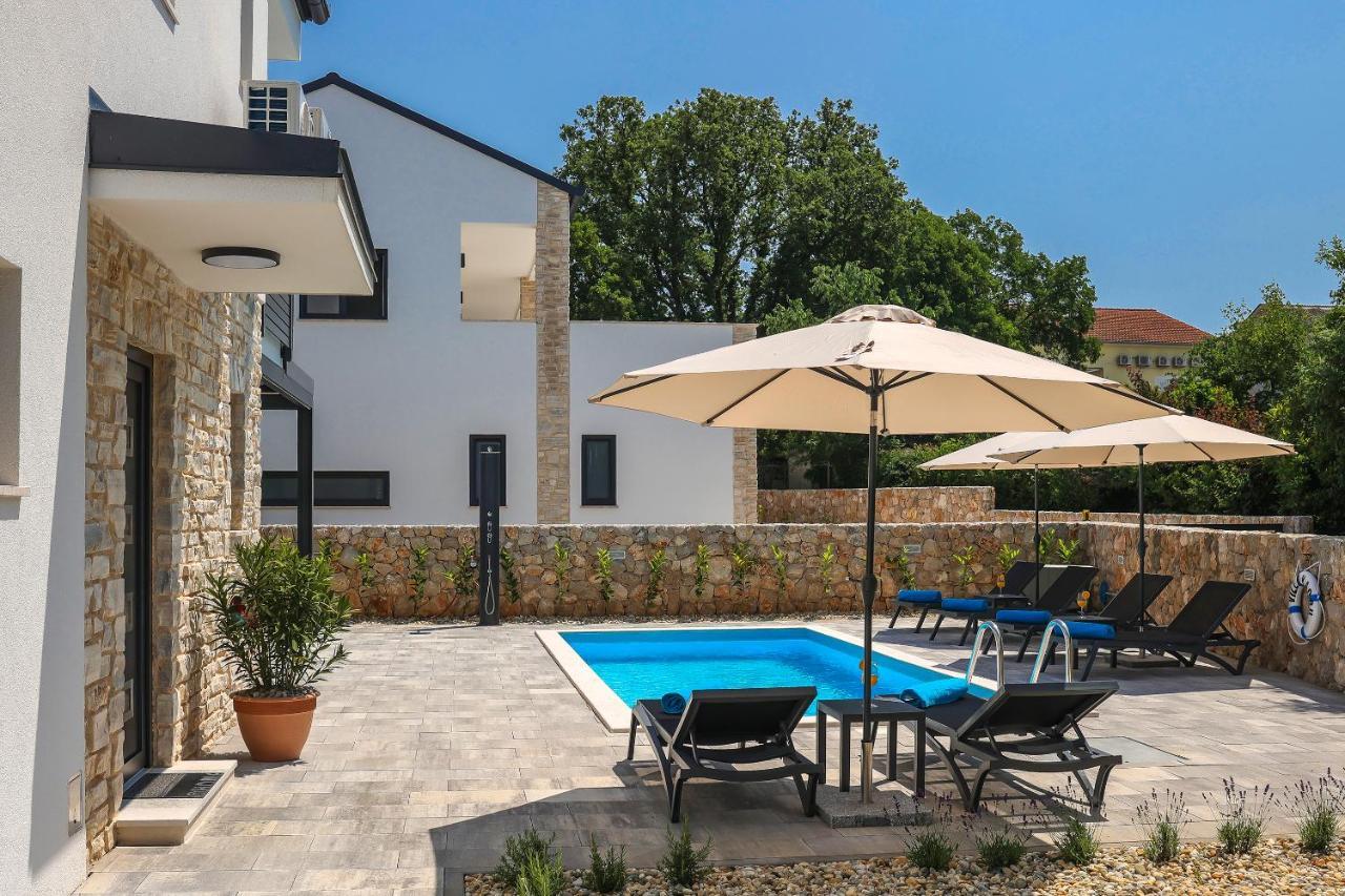 Villa Kaoru Brand New Villa With A Heated Swimming Pool Malinska Extérieur photo