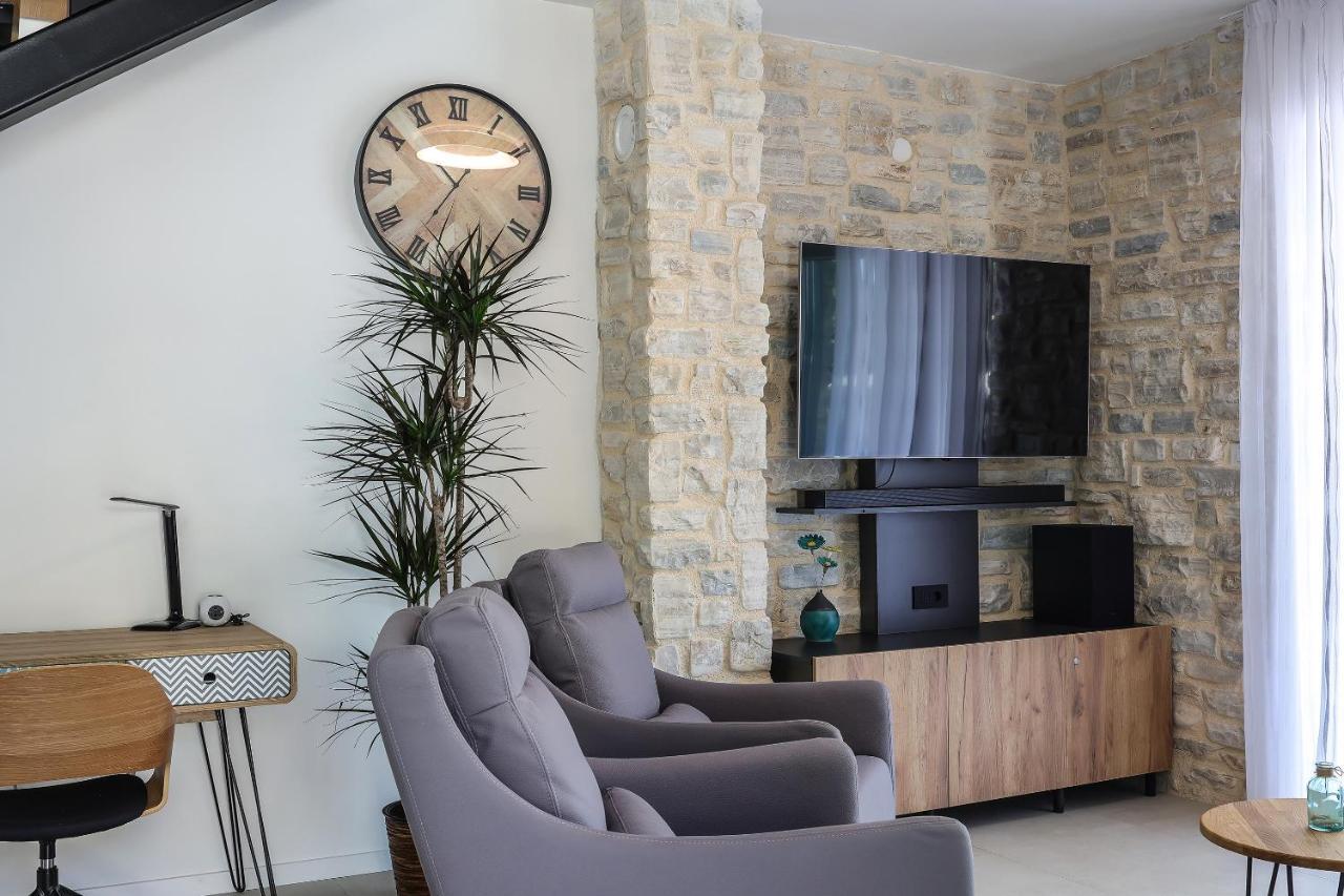 Villa Kaoru Brand New Villa With A Heated Swimming Pool Malinska Extérieur photo